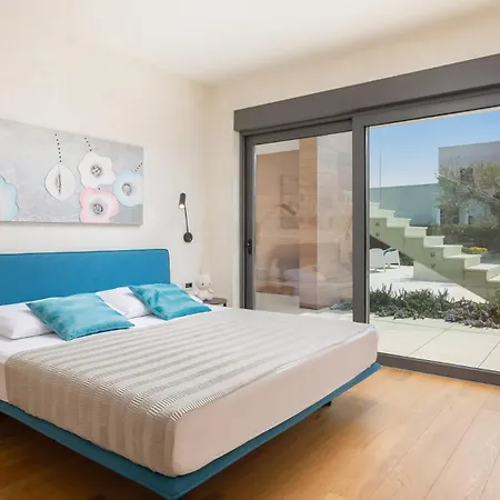 Villa Old Olive Vii By Vivi Rent *