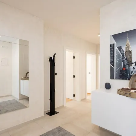 Villa Old Olive Vii By Vivi Rent