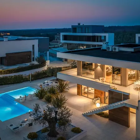 Villa Old Olive Vii By Vivi Rent Vodnjan